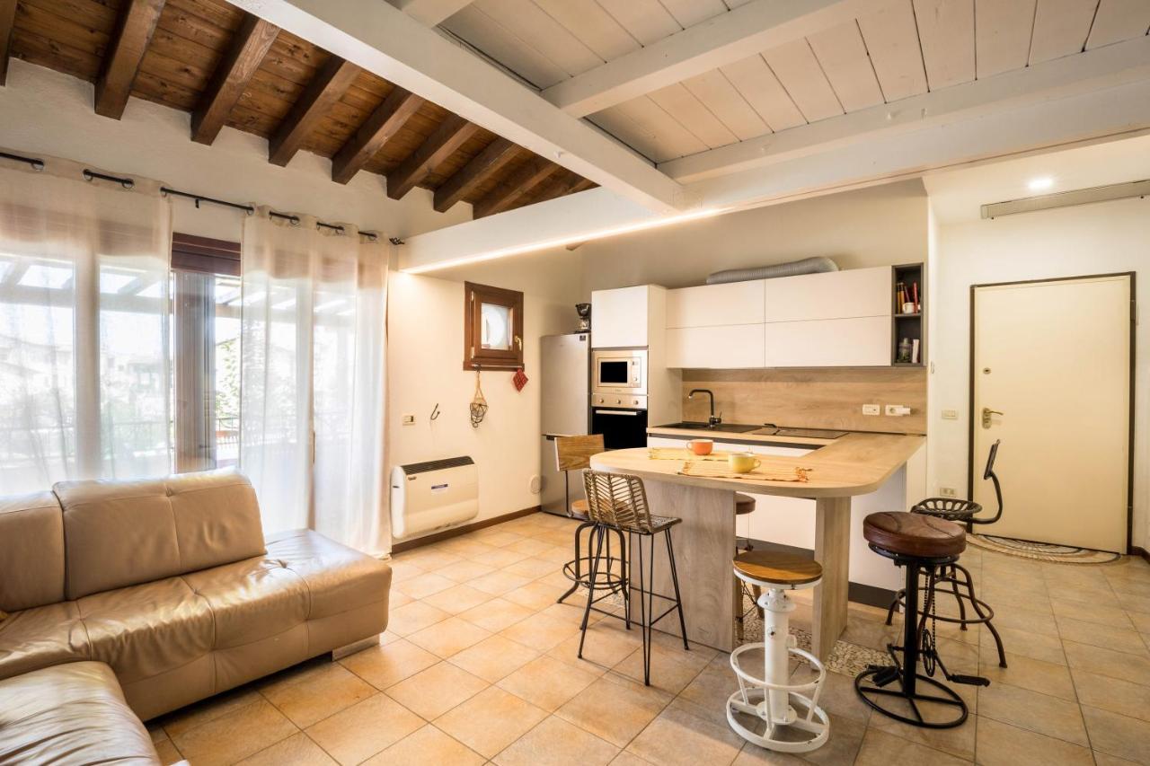 Maloma Apartment Peschiera del Garda Exterior photo